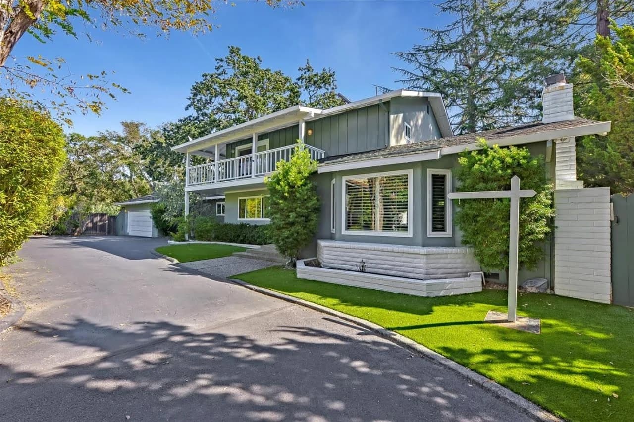 San Carlos Home on a Private Lane