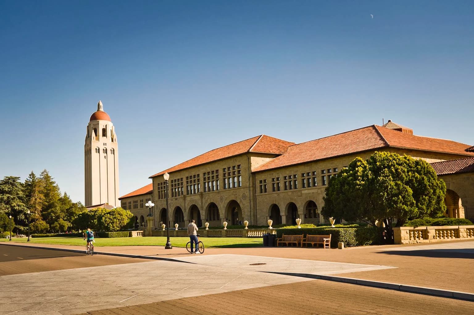 Stanford University, a top-ranked, private research university located in California's Silicon Valley
